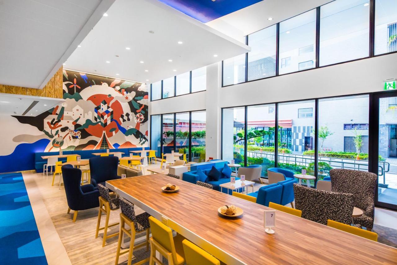 Holiday Inn Express Taichung Fengchia By Ihg Exterior foto